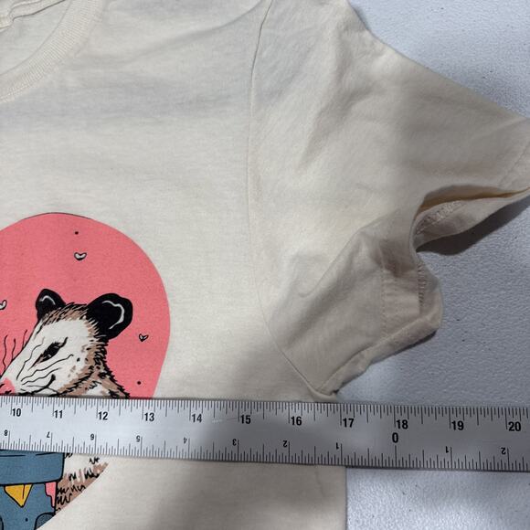 Lot Of 2 Mens T-Shirt Short Sleeve Graphic Tee Solid Size S Mustard Yellow Beige - Picture 6 of 8